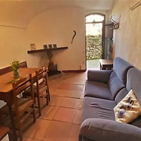 Сasa de vacaciones Ca Lesperrucat Acogedora Casa De Pueblo Tranquila Y Bien Comunicada