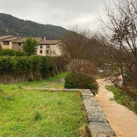 Сasa de vacaciones Ca Lesperrucat Acogedora Casa De Pueblo Tranquila Y Bien Comunicada Argelaguer